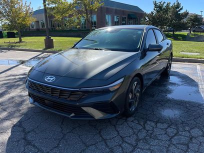 New 2025 Hyundai Elantra Limited