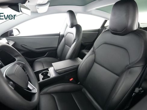 Used 2024 Tesla Model 3 Long Range image 4