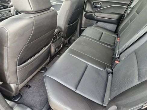 Certified 2024 Honda Ridgeline RTL image 12