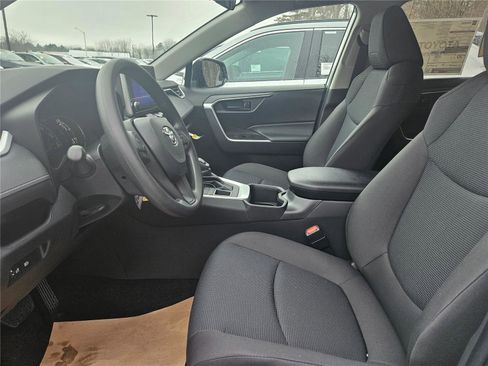 New 2025 Toyota RAV4 LE image 9
