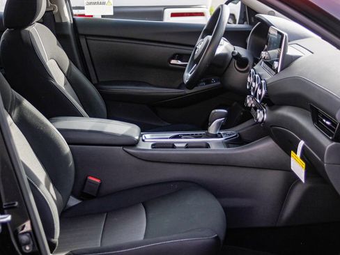 Certified 2025 Nissan Sentra SV w/ Trunk Package image 17