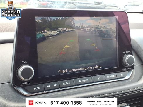 Used 2023 Nissan Rogue SV FWD image 22