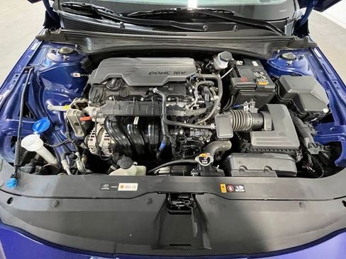 Used 2024 Hyundai Elantra SEL FWD image 27