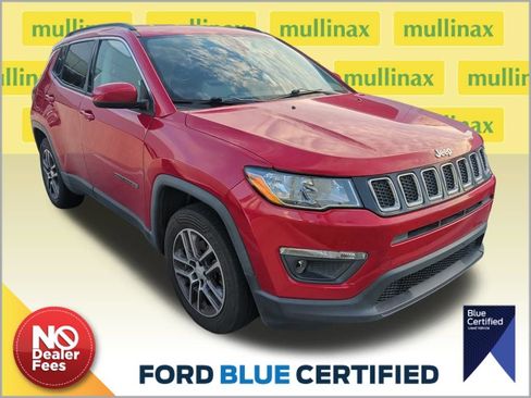 Used 2017 Jeep Compass Latitude w/ Popular Equipment Group FWD image 1