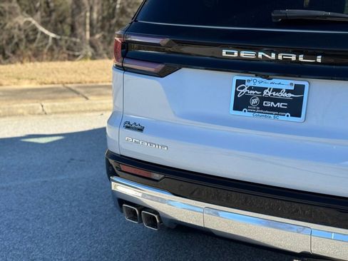 New 2026 GMC Acadia Denali w/ Super Cruise Package image 12