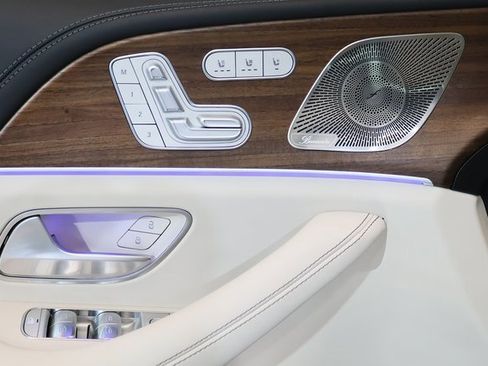 Used 2025 Mercedes-Benz GLE 63 AMG S image 3