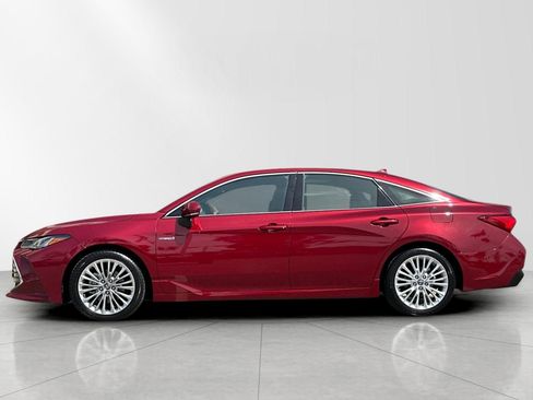 Used 2019 Toyota Avalon Limited w/ Advanced Safety Package image 6