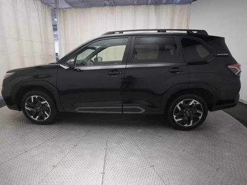 Used 2025 Subaru Forester Limited AWD/4WD image 25