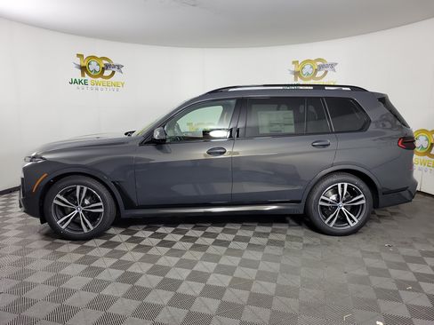 New 2027 BMW X7 xDrive40i AWD/4WD image 4