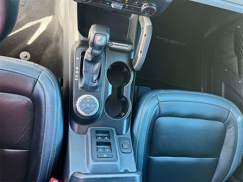 Used 2022 Ford Bronco Big Bend image 17