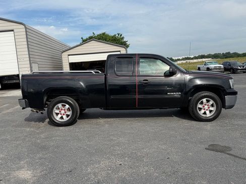 Used 2011 GMC Sierra 1500 SLE w/ Power Tech Package RWD image 4