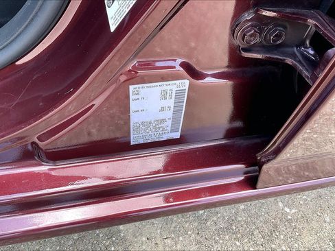 Used 2024 Nissan Altima 2.5 SV FWD image 31