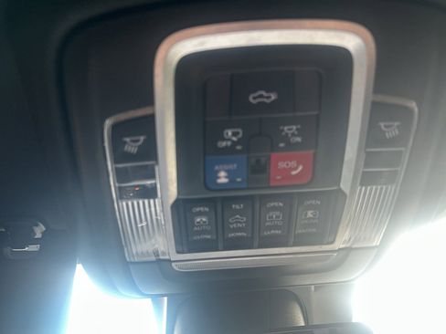 Used 2022 RAM 1500 Limited w/ Trailer Tow Group image 36