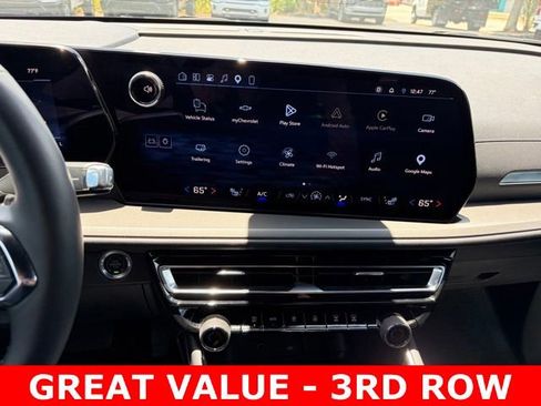 Used 2026 Chevrolet Traverse LT w/ Driver Confidence Package FWD image 23