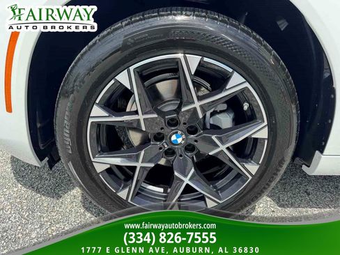 Used 2025 BMW X3 xDrive30i AWD/4WD image 31