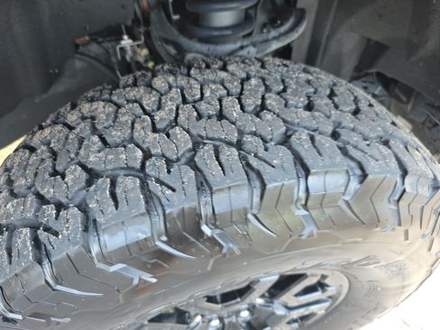 Used 2024 Ford Bronco Raptor AWD/4WD image 11