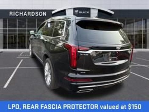 Used 2024 Cadillac XT6 Premium Luxury w/ LPO, Floor Liner Package AWD/4WD image 9