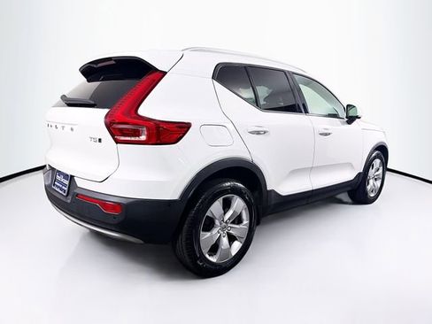 Used 2019 Volvo XC40 T5 Momentum AWD/4WD image 10