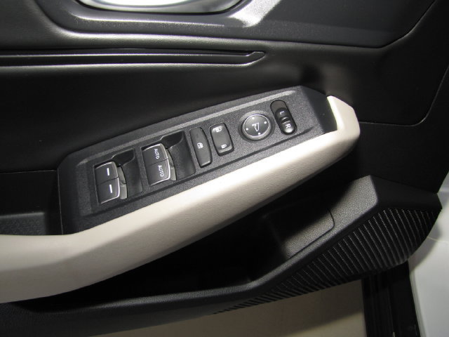 Certified 2025 Honda Accord SE image 33
