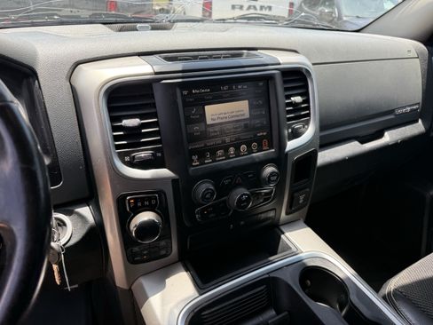Used 2017 RAM 1500 Lone Star AWD/4WD image 18
