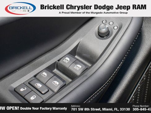 Used 2025 Jeep Grand Cherokee L Altitude AWD/4WD image 28