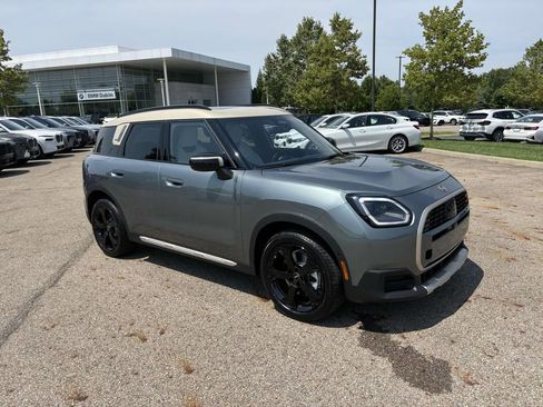 New 2025 MINI Cooper Countryman S image 1
