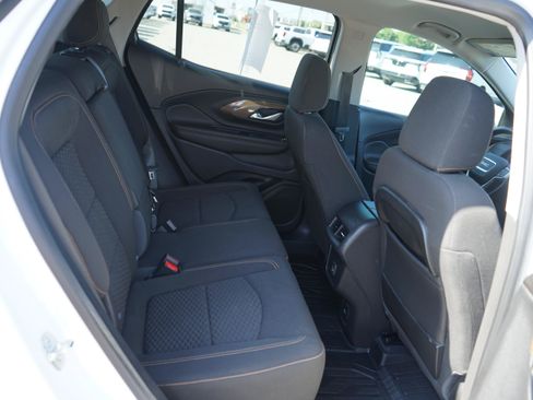 Used 2021 GMC Terrain SLE w/ Driver Convenience Package FWD image 23