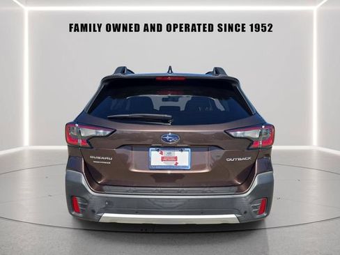Used 2020 Subaru Outback Limited w/ Popular Package #2 AWD/4WD image 4