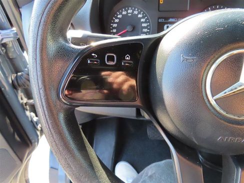 Used 2019 Mercedes-Benz Sprinter 144 image 11