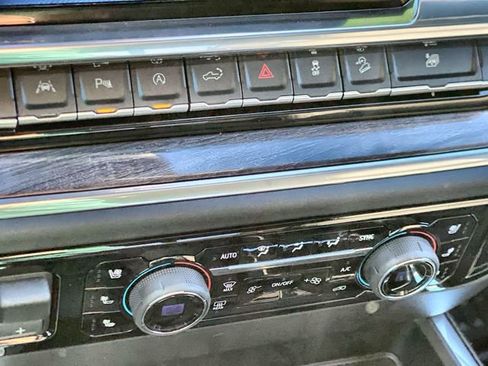 New 2026 Chevrolet Silverado 1500 LTZ w/ Technology Package AWD/4WD image 29