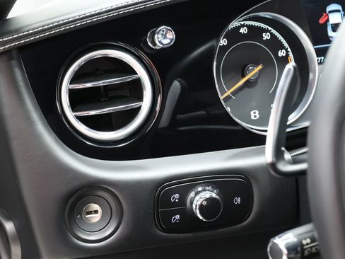 Used 2016 Bentley Continental GT AWD/4WD image 28