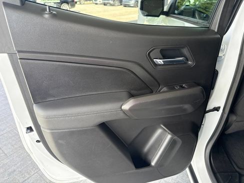 Used 2024 Chevrolet Colorado LT w/ LT Convenience Package II RWD image 43