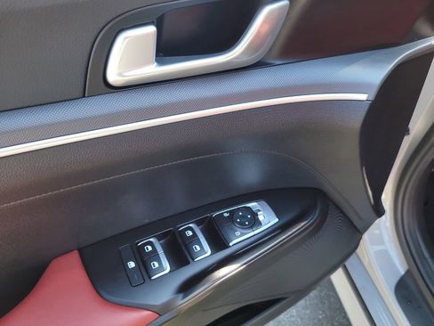 Used 2024 Kia K5 GT-Line image 15