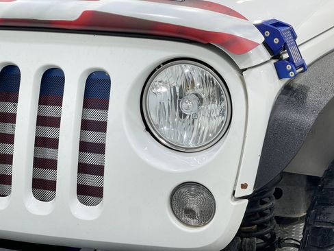 Used 2017 Jeep Wrangler Unlimited Sport w/ Quick Order Package 24S image 30