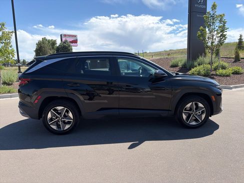 Certified 2025 Hyundai Tucson SEL AWD/4WD image 9