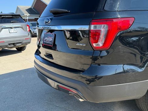 Used 2017 Ford Explorer 4WD image 15