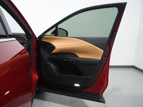 Used 2025 Lexus RX 350 FWD w/ Accessory Package (Z1) image 56