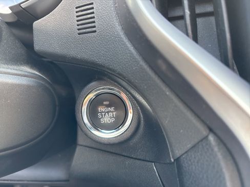 Used 2021 Subaru Ascent Premium w/ Convenience Package image 15