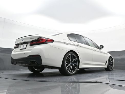 Used 2021 BMW 540i xDrive 540i xDrive w/ M Sport Package image 29