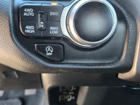 Used 2022 RAM 1500 Big Horn image 16