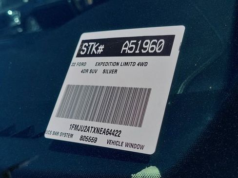 Certified 2022 Ford Expedition Limited image 32