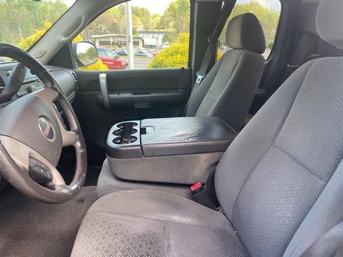 Used 2008 GMC Sierra 1500 SLE w/ Power Pack Plus RWD image 9