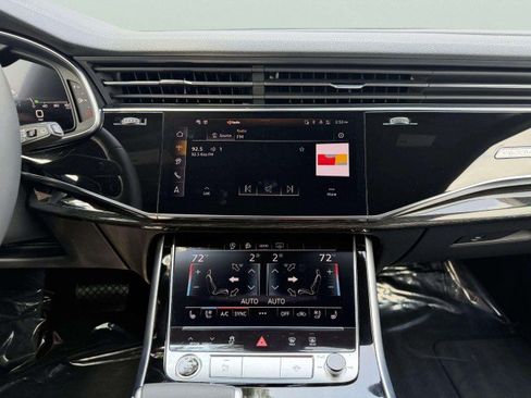 Certified 2025 Audi Q7 3.0T Premium Plus w/ Premium Plus Package AWD/4WD image 13
