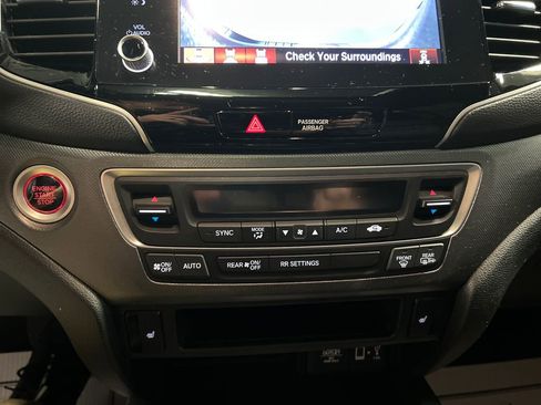 Used 2023 Honda Ridgeline RTL image 17