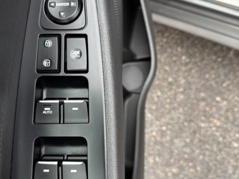 Used 2020 Hyundai Tucson Limited image 14