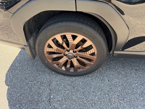 Used 2025 Subaru Forester Sport w/ Popular Package #2 image 5