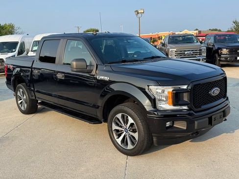 Used 2020 Ford F150 XL w/ Equipment Group 101A Mid AWD/4WD image 6