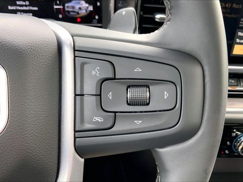 Used 2024 GMC Sierra 1500 SLT w/ SLT Premium Plus Package image 23