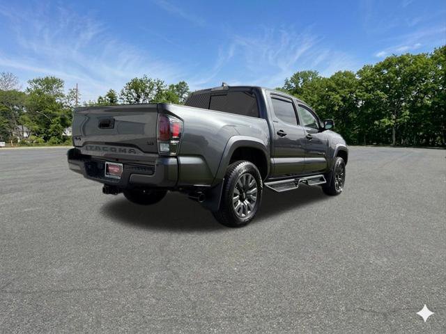 Used 2021 Toyota Tacoma Limited w/ Nightshade Package AWD/4WD image 9