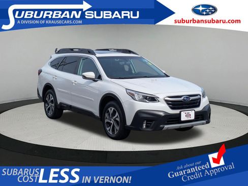 Certified 2022 Subaru Outback Limited AWD/4WD image 1